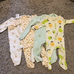 4 Piece Neutral Sleeper Set